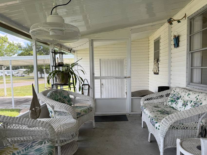 31 Center Rd a Palmetto, FL Mobile or Manufactured Home for Sale